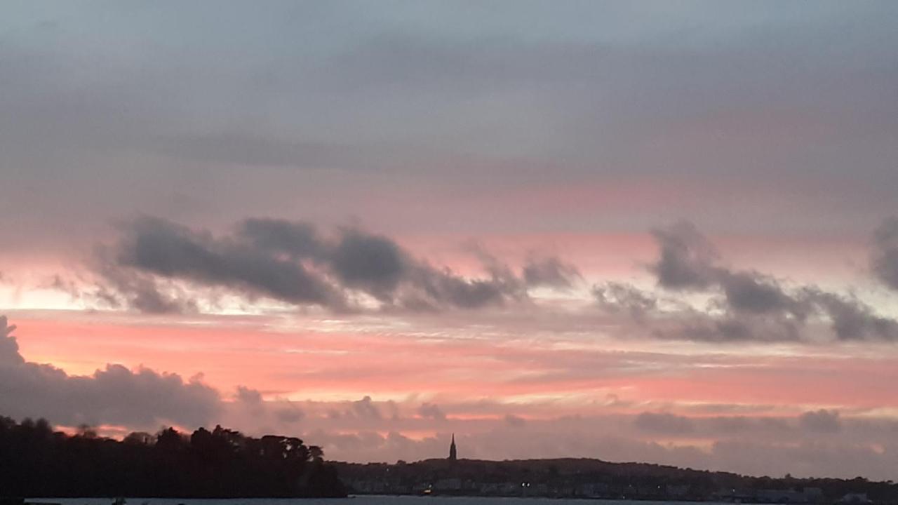 Le Studio Du Ris Douarnenez Exterior foto